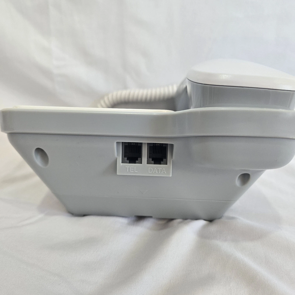 File:AT&T CL2909 Data Port.webp